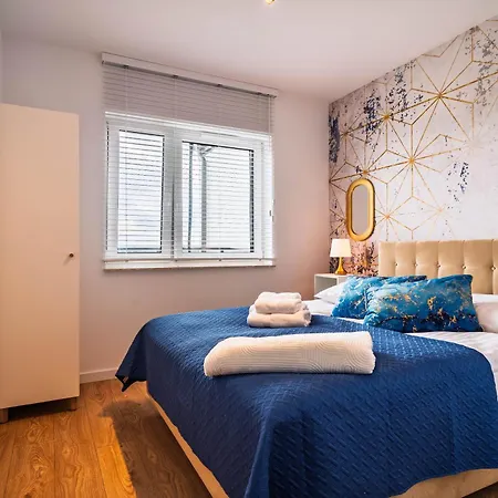 Morze Apartamentów West A19 *